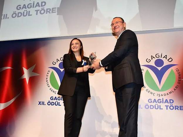 Our Chairman of the Board, Mrs. Nalan Kurt was deemed worthy of the Women Entrepreneur Award by GAGİAD (Gaziantep Young Businessmen Association)